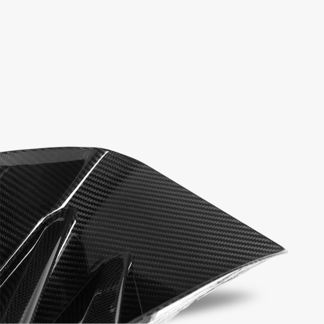Dry carbon fiber bumper air intake fairing